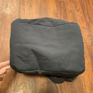 Lululemon On My Level Bag 2.0 19L Black Tote Crossbody Gym Travel Athleisure thumbnail 7