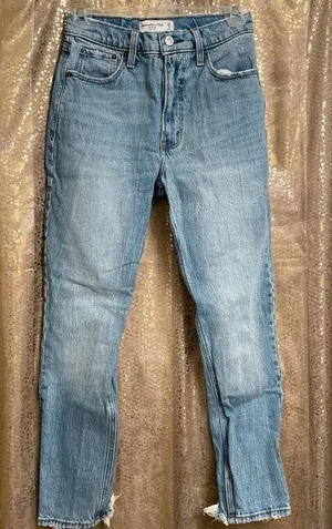 Abercrombie & Fitch The Skinny High Rise Light‎ Wash Jeans, 0/25 Short thumbnail 1