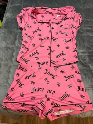 Brand New Juicy Couture Pajama Set Top & Shorts US M thumbnail 1