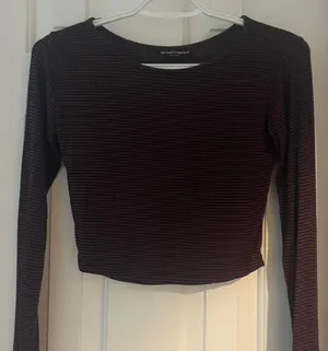 Striped Long Sleeve Crop thumbnail 1