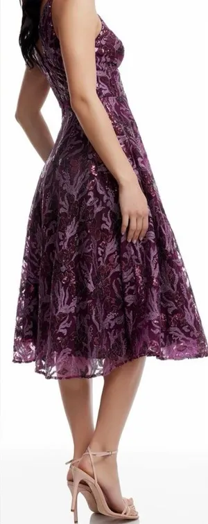 New Dress the Population Elisa Floral Sequin Fit & Flare Plum Purple Dress M thumbnail 1