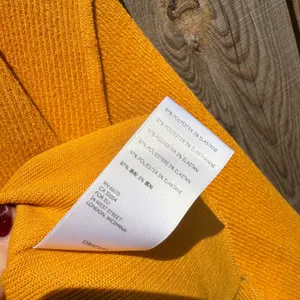 Urban Outfitters Mustard Yellow Ribbed Knit Notched V-Neck Pullover Top S-P thumbnail 3