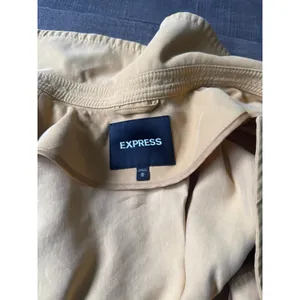 Express Women's mustard yellow self waist tie thin trench‎ coat size medium thumbnail 6