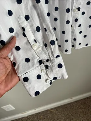 CROWN & IVY | Polka Dot Button-Down Shirt Sz L thumbnail 4