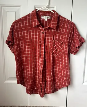 Pink Rose Deep Burnt Orange Short Sleeve Button-up thumbnail 1
