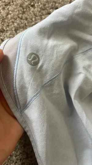Lululemon Powder Blue HOTTY Hot Shorts thumbnail 3