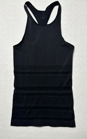 Lululemon Black Seamless Racerback Tank Top Size XS thumbnail 1