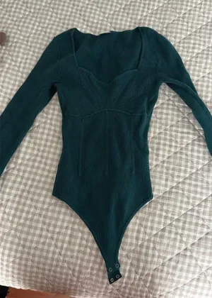 Abercrombie Long Sleeve Bodysuit thumbnail 1