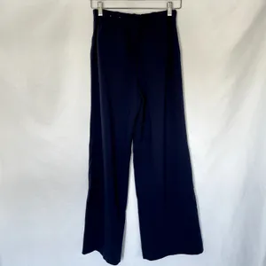 On 34th wide leg navy blue trousers elastic waist pocket women's size XS career thumbnail 6