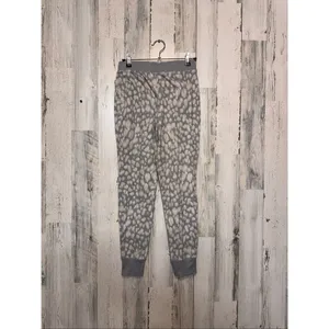Stars Above Gray Leopard Waffle Knit Pajama Set Women’s XS thumbnail 9