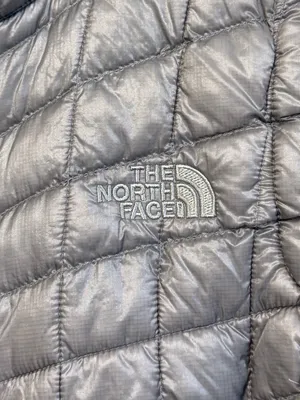 The North Face Thermoball Vest Size XS Women’s Zip Up Jacket Gray thumbnail 5