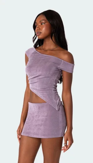 Edikted Hayden Asymmetric Top + Mini Skirt Set thumbnail 2