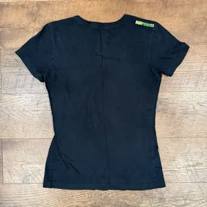 Nike Jamaica Track & Field Running Penn Relay Women’s Slim Fit T-Shirt thumbnail 6
