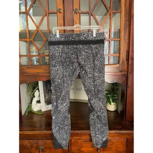 Lululemon Inspire Tight II Leggings Black White Speckle Mesh Panel‎ Size 10 thumbnail 3