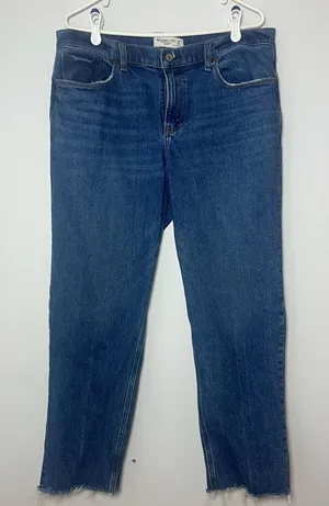 Abercrombie & Fitch Blue The '90s Straight Mid Rise Jeans Size 32/14S Curve Love thumbnail 1