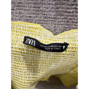 Zara Women Crop Top XS Yellow Gingham Puff Sleeve Front Tie Smocked Back thumbnail 5