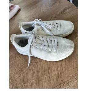 Allbirds Wool Pipers Cream White Merino Wool Low Top Sneakers Womens 6 thumbnail 2