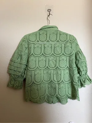 Farm Rio Pineapple Eyelet Scalloped Hem Button-Front Blouse Green Women's Small thumbnail 5