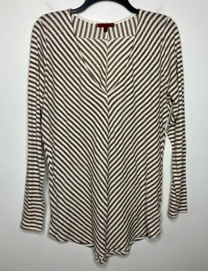 Red BKE‎ striped v-neck top size large thumbnail 1