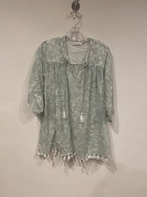 Roller Rabbit Tunic Blouse Womens M Green Floral Tassel 3/4 Sleeve Boho Top thumbnail 2