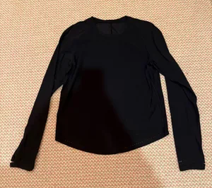 Lululemon Black Longsleeve thumbnail 1