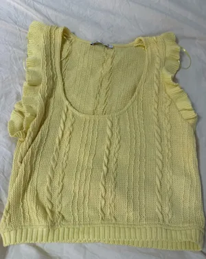 ZARA Top Yellow Crop thumbnail 1