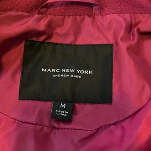 Andrew Marc Marc New York Quilted Vest Color Burgundy Size M NWOT thumbnail 5