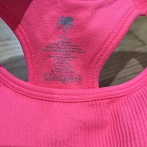 New Balance Women’s Small Pink Sports Bra thumbnail 3
