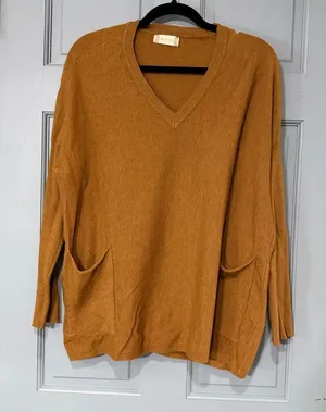 Altar'd State V-Neck Sweater in Rich Tan/burnt Orange-ish thumbnail 1