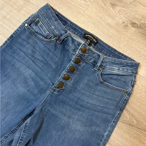 •KENNETH COLE• STRAIGHT LEG JEANS thumbnail 7
