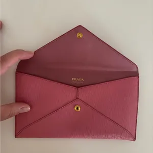 Prada Vitello Pink Envelope Clutch Wallet with Gold Embossed Hardware thumbnail 8