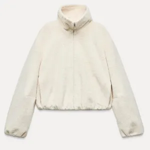 Zara - Cream Fuzzy Jack thumbnail 1