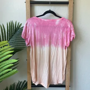 American Eagle Pink Ombre Soft & Sexy V-Neck Pocket Tee thumbnail 4