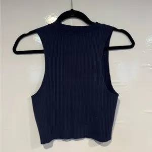 Aerie high neck crop tank top‎ thumbnail 3