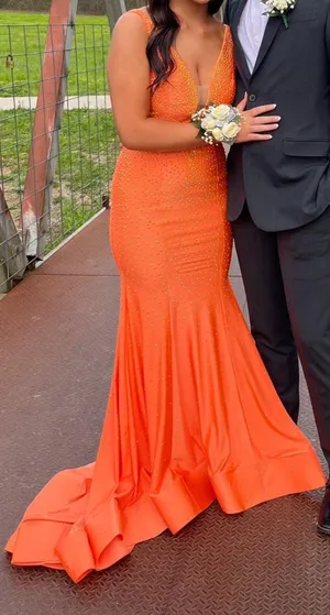 Johnathan Kayne Prom Dress thumbnail 2