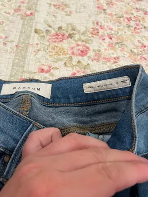 Two-Tone Dark Wash Patchwork Skinny Jeans thumbnail 5