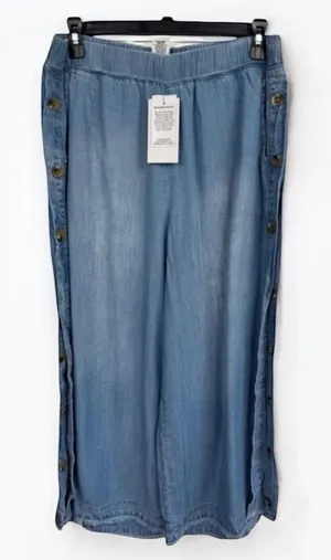 For The Republic Chambray Size M Wide Leg Side Button Frayed Hem Ankle thumbnail 1
