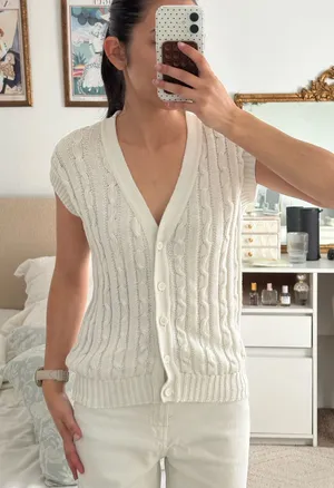 Thrifted knit vest White thumbnail 1