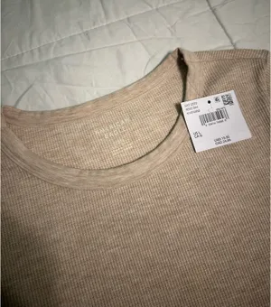 American Eagle Basic Tee thumbnail 3