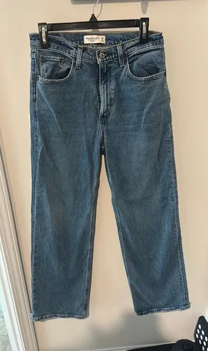 Abercrombie Jeans High-Rise 90s Relaxed thumbnail 1