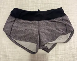 Speed Up Lululemon Size 4 2.5" Grey thumbnail 1