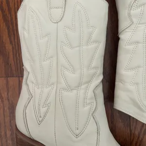 MIA Raylyn Western Boots Ivory Western Heeled Boot Size 7 Rodeo Pointed Toe thumbnail 8