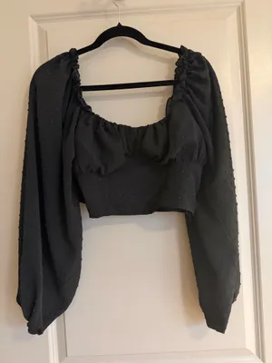 SheIn Black crop top blouse thumbnail 1
