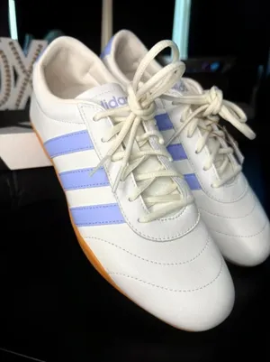 Adidas Grand Court LO Sneakers White Lavender Gum Sole Women’s 8.5 NWT thumbnail 1