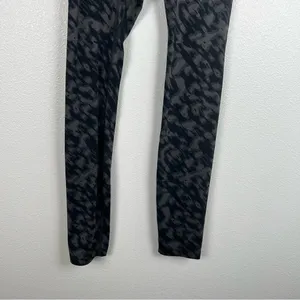 Gymshark‎ Athletic Leggings thumbnail 2
