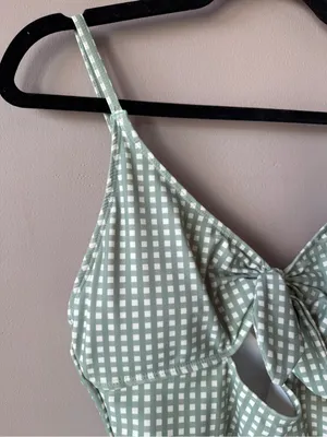 Riley + Cru‎ Sage Gingham One Piece Knotted Bathing Suit Mama Suit Size Medium thumbnail 4