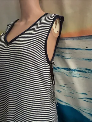 Skye’s The Limit Women’s Striped V-Neck Sleeveless Dress Petite LG NWT thumbnail 3