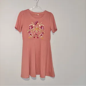 Entro Embroidered Floral fit and flare dress‎ pink size small thumbnail 2