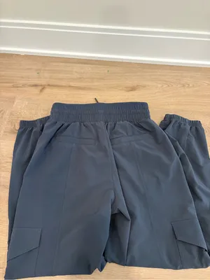 Spanx Casual Fridays Cargo Jogger Pants Size Small thumbnail 3