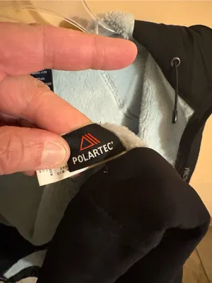 Arc’Teryx Hyllus Hooded Softshell Jacket in Black & Light Blue thumbnail 9